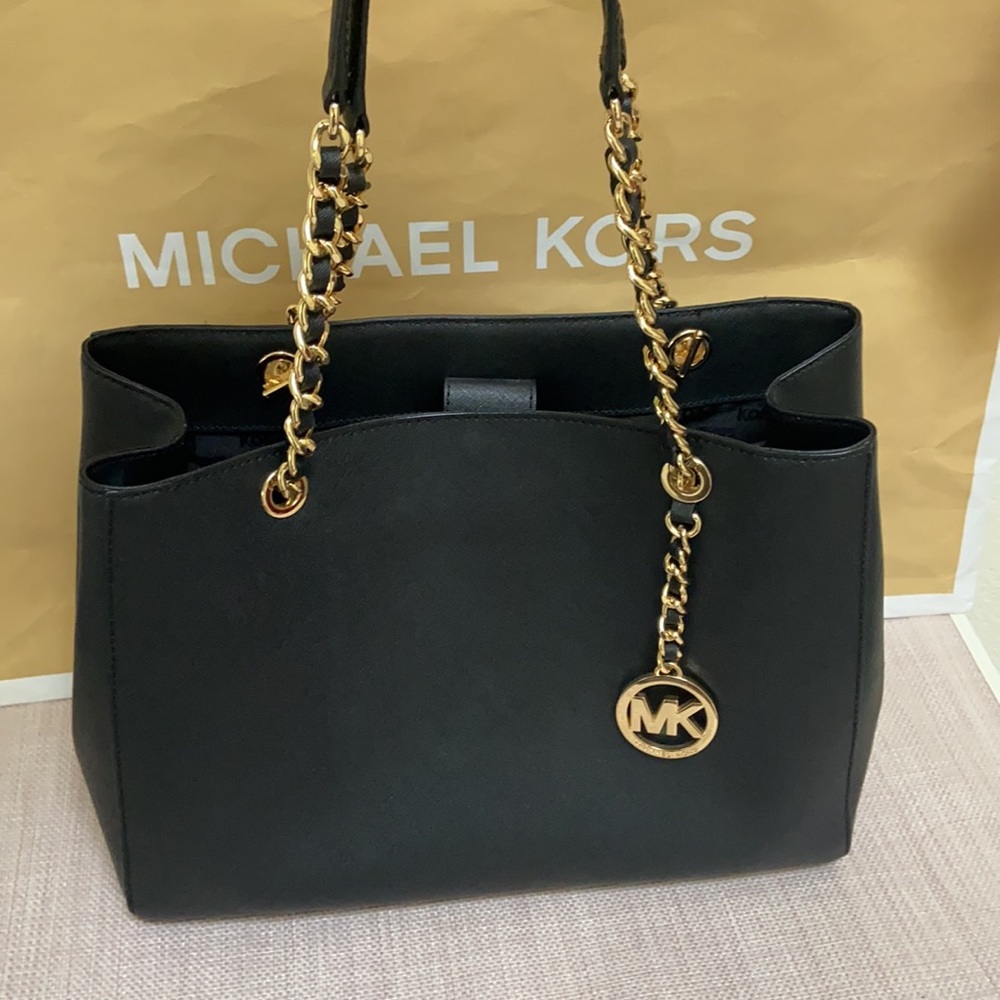 Michael Kors chain large tote NWOT
